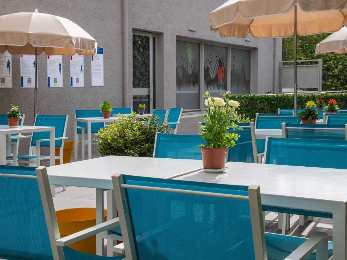 Ibis Budget Menton Bord De Mer מראה חיצוני תמונה